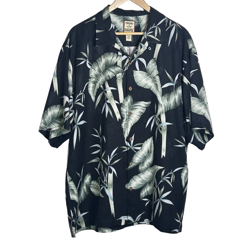 Tommy Bahama Silk Tropical Leaf Camp Shirt Men's Size Large Resortwear Casual